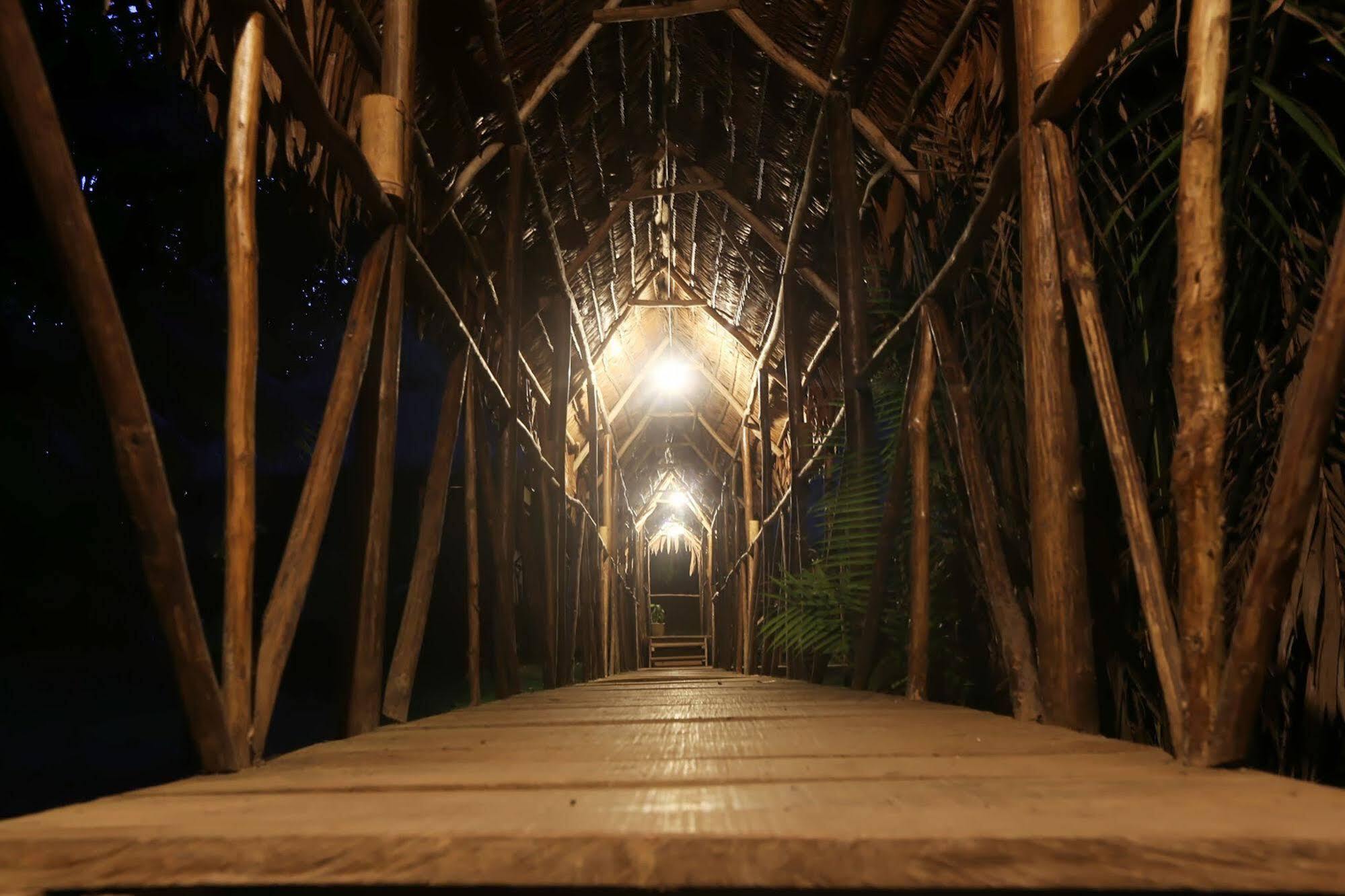Maniti Expeditions Eco Lodge Ικίτος Εξωτερικό φωτογραφία